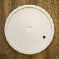 7.8 Gallon Lid only - Drilled with Grommet