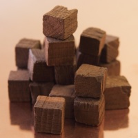 Oak Cubes Hungarian Medium Toast - 1 LB	